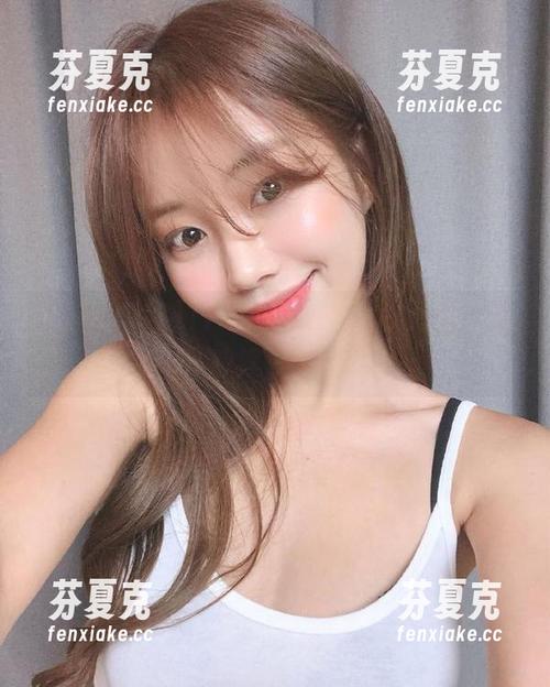 17吃瓜网 17吃瓜网明星线路大全,实时追踪娱乐圈大事件