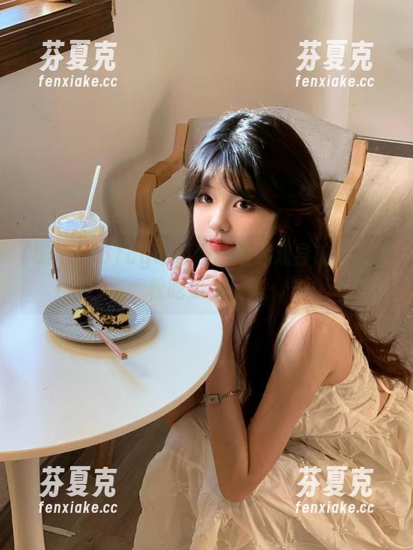 51cg吃瓜网动漫游戏导航网页轻松吃瓜不迷路