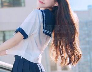 51吃瓜下载更新啦！妹子教你怎么玩才精彩