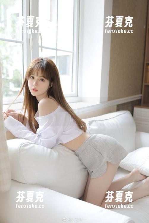51吃瓜 51吃瓜今日吃瓜入口苹果版全新体验,妹子们一起来吃瓜