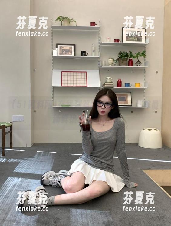 51黑料网 在线浏览51黑料网,追踪最新鲜热点黑料动态