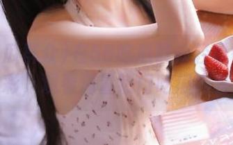 在56吃瓜群众轻松收藏精彩，观看海量热门吃瓜内容