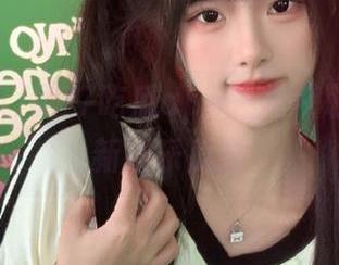 用77吃瓜app轻松获取每日最新娱乐瓜闻