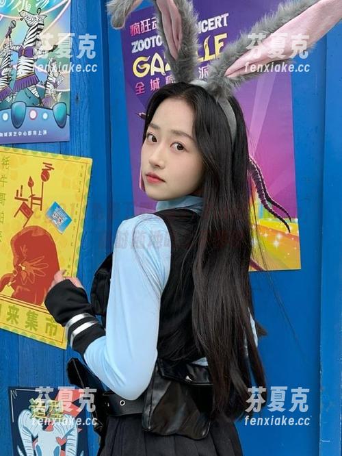 cg91 免费下载cg91.fun吃瓜app,随时随地吃瓜不停歇