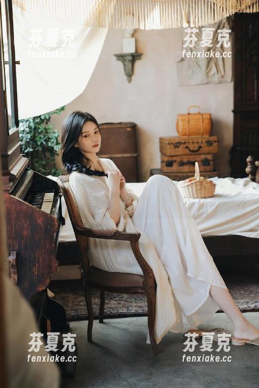 永久锁定cgw，让少女的吃瓜日常美好不停歇