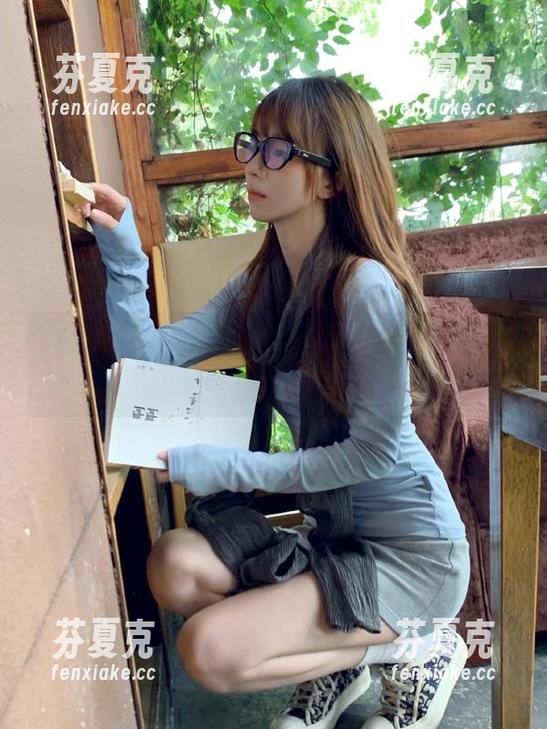 首页吐槽指南：zztt10.ccm黑料那些事儿，真真假假难分辨