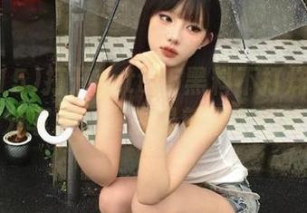 打开zztt15黑料不打烊万里长征首页分享栏，掌握最新最全的吃瓜热点