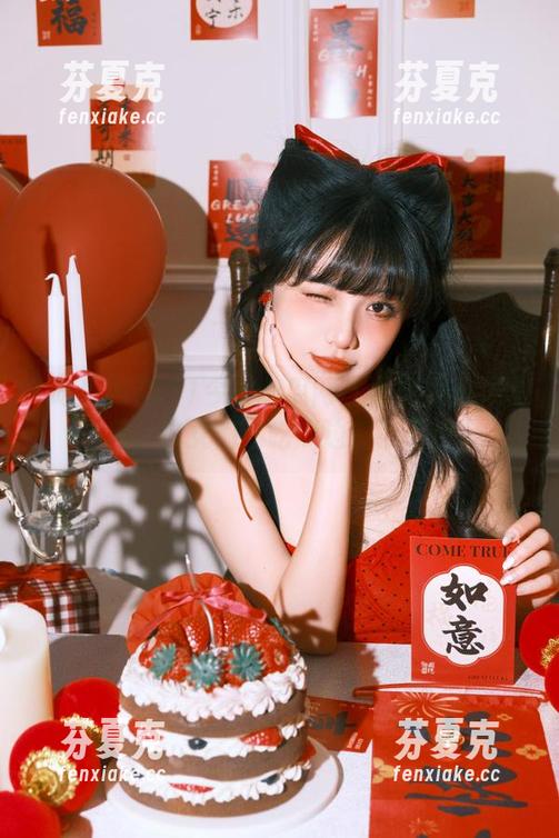 911今日吃瓜网首页视频新鲜热辣，少女们边吃瓜边嗨翻天！