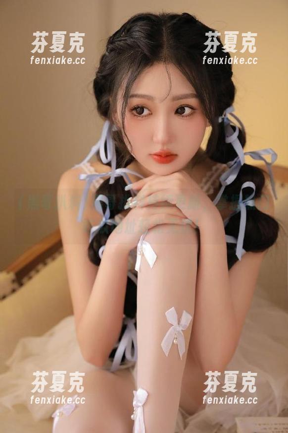 黑哥扒料 黑哥扒料持续更新,掌握热门吃瓜地址轻松无忧!